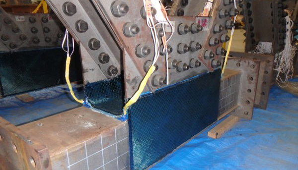 炭素繊維シートを用いた鋼構造物の補修・補強